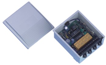 [AU01750/8] ONTVANGER 2 K - 433,920 MHZ.-RS232