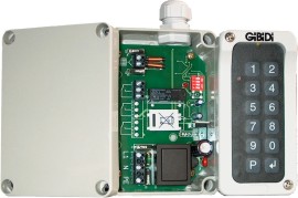 [99009] Codeklavier met 1 Relais | 4 Programmeerbare Codes | 2-delig | Opbouw | IP65 | 230V    